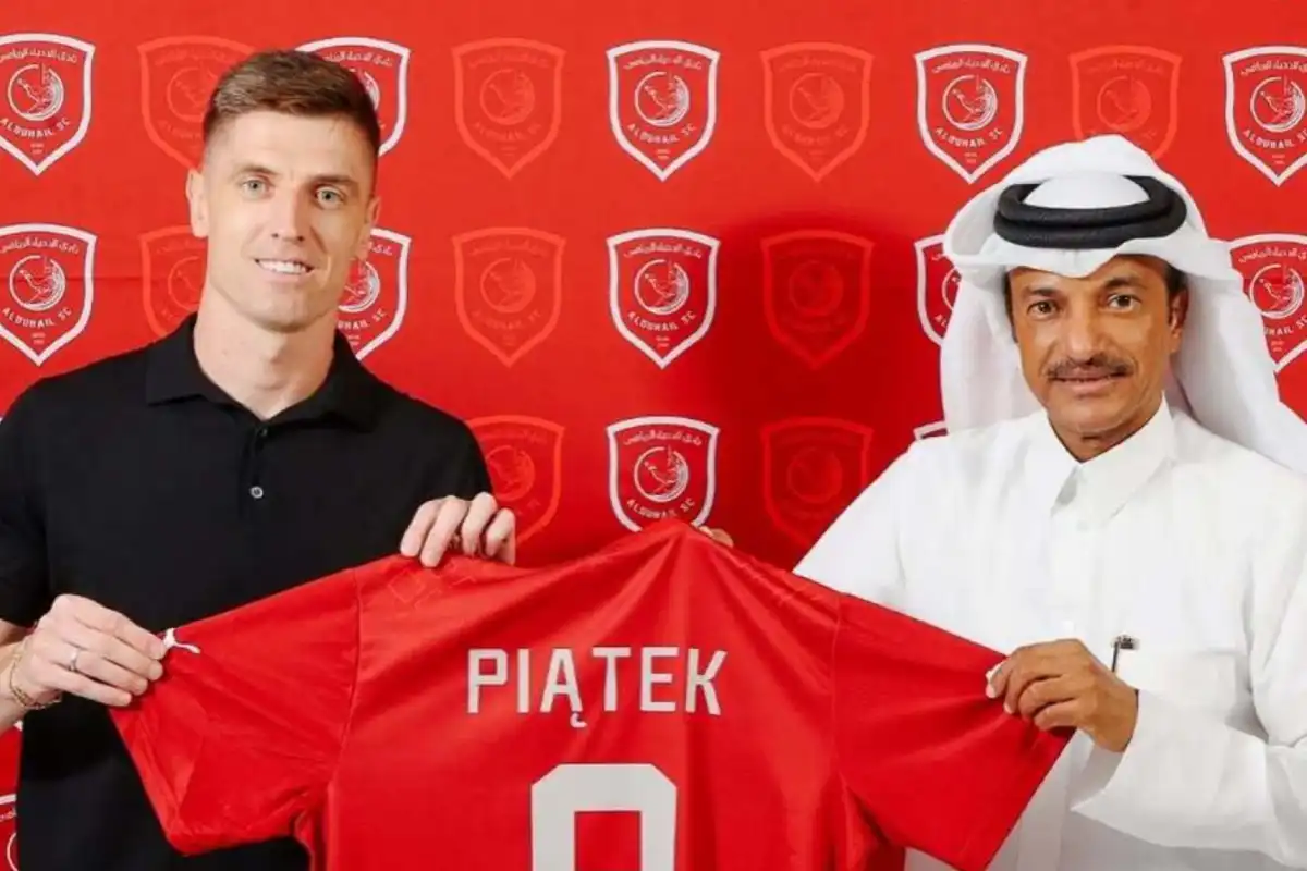 Al-Duhail chính thức chiêu mộ tiền đạo Ba Lan Krzysztof Piątek