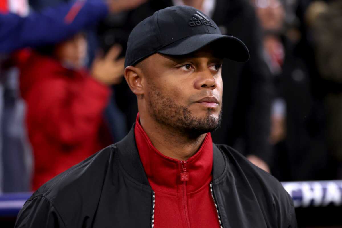 Vincent Kompany: „Ar trebui să mă opresc din cauza celor ce cred alții?”